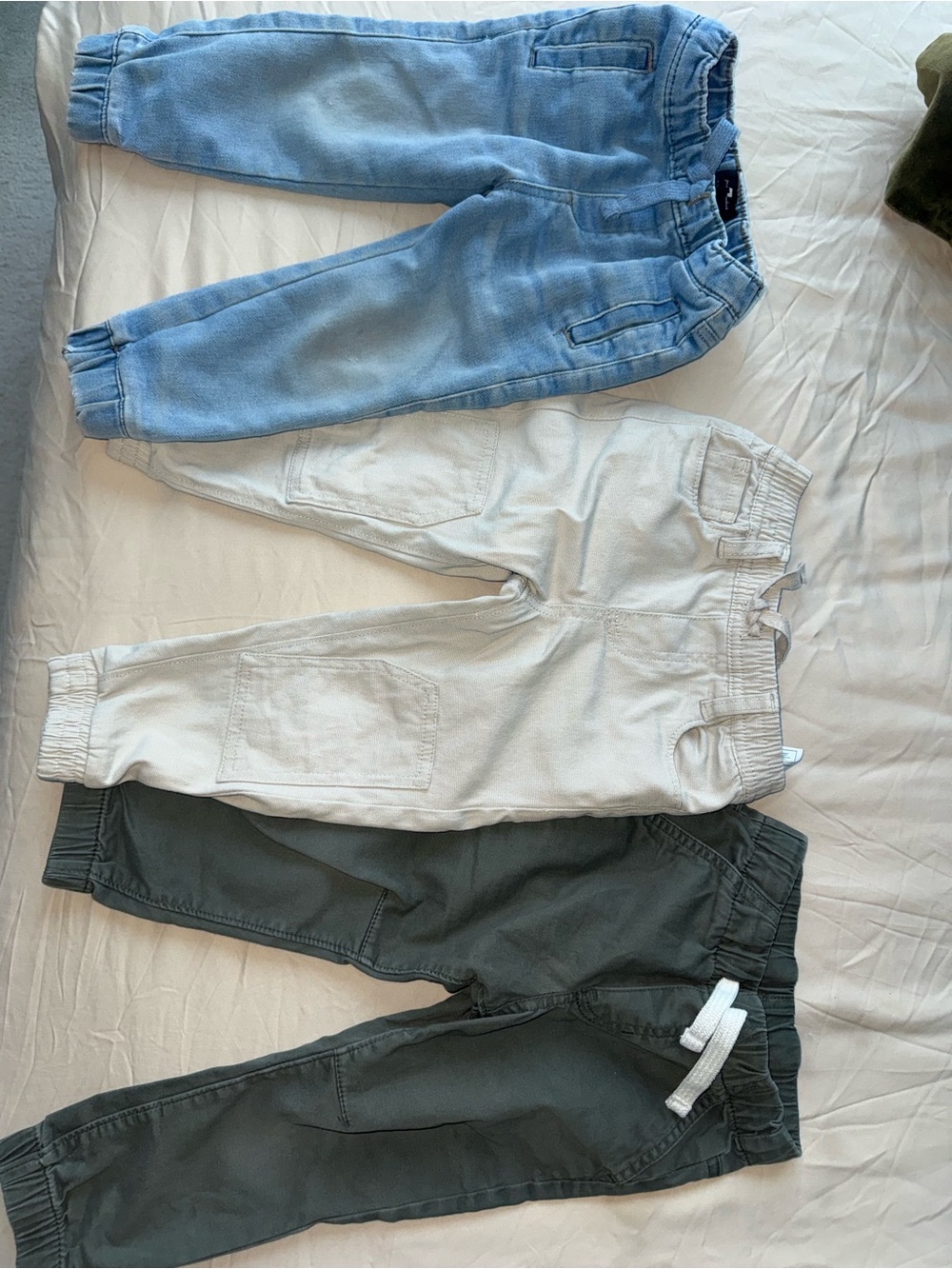 7 For All Mankind Kids Jogger Pants - Cat and Jack 2t bundle